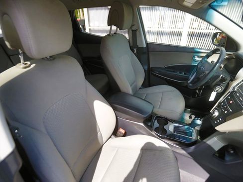 Used 2018 Hyundai Santa Fe Sport AWD/4WD image 19