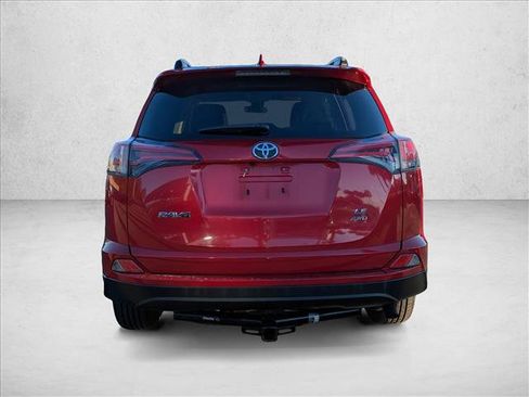 Used 2017 Toyota RAV4 LE image 6