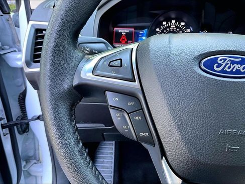 Used 2022 Ford Edge SEL AWD/4WD image 22