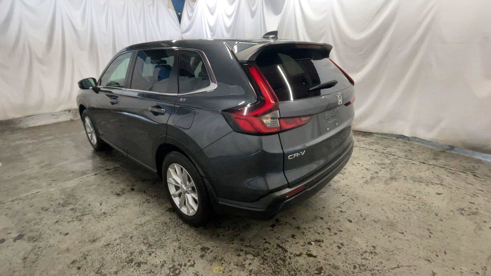 Used 2024 Honda CR-V EX image 9