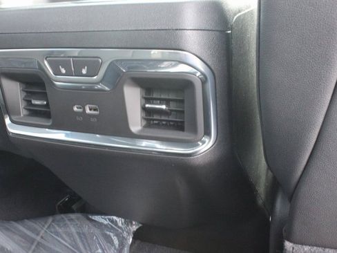 New 2026 GMC Sierra 2500 SLT w/ SLT Premium Package image 28