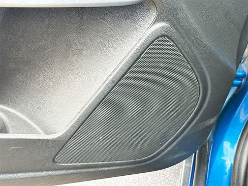 Used 2021 Chevrolet Colorado LT w/ LT Convenience Package image 20