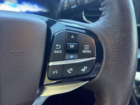 Used 2022 Ford Explorer King Ranch w/ Technology Package image 16