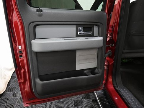 Used 2014 Ford F150 XLT w/ Equipment Group 302A Luxury image 21