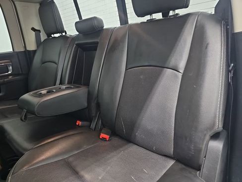 Used 2015 RAM 2500 Laramie w/ Cold Weather Group AWD/4WD image 34
