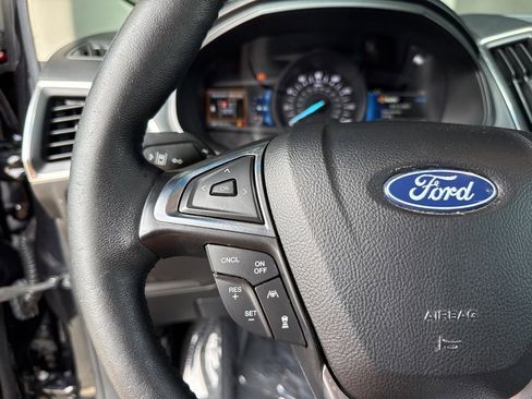 Used 2022 Ford Edge Titanium w/ Equipment Group 301A image 30