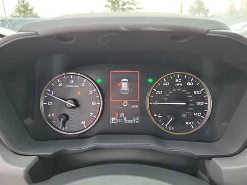 Used 2024 Subaru Crosstrek 2.5i Wilderness image 24