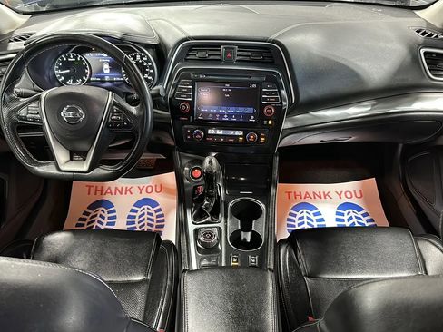 Used 2021 Nissan Maxima 3.5 SV w/ Floor Mat Group FWD image 18