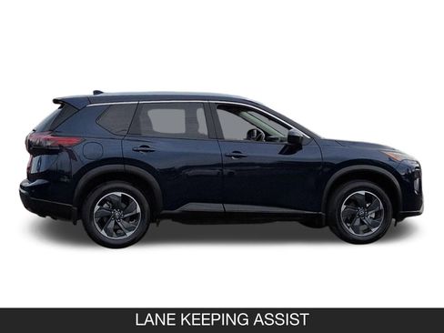 Certified 2024 Nissan Rogue SV w/ SV Premium Package image 7