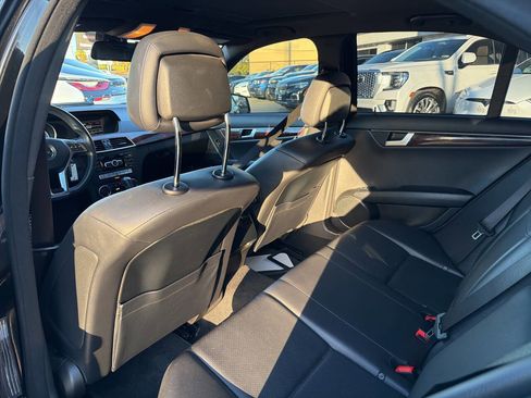 Used 2013 Mercedes-Benz C 250 Sedan image 20