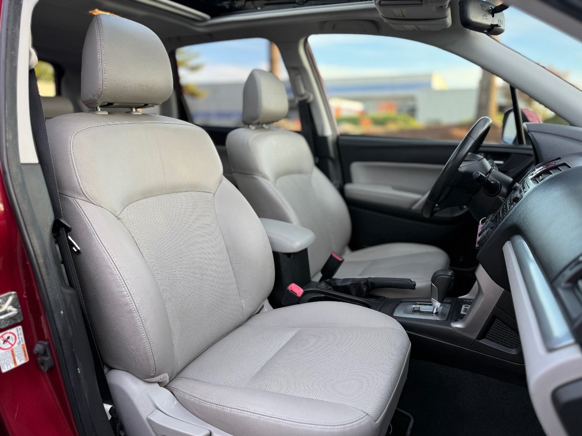 Used 2014 Subaru Forester 2.5i Limited AWD/4WD image 13