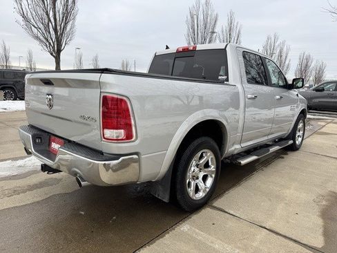 Used 2018 RAM 1500 Laramie image 7