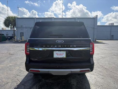 Used 2024 Ford Expedition Limited AWD/4WD image 5