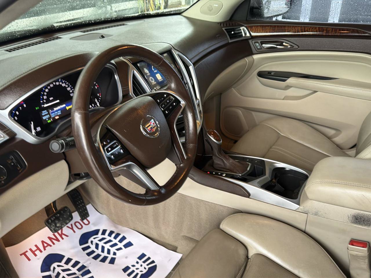 Used 2014 Cadillac SRX Luxury FWD image 11