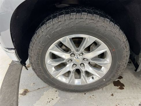 Used 2022 Chevrolet Silverado 1500 LTZ image 25