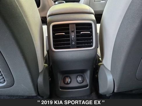 Used 2019 Kia Sportage EX AWD/4WD image 28