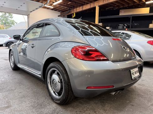 Used 2012 Volkswagen Beetle 2.5 image 6