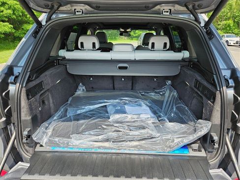 New 2026 BMW X5 xDrive50e w/ Premium Package image 24