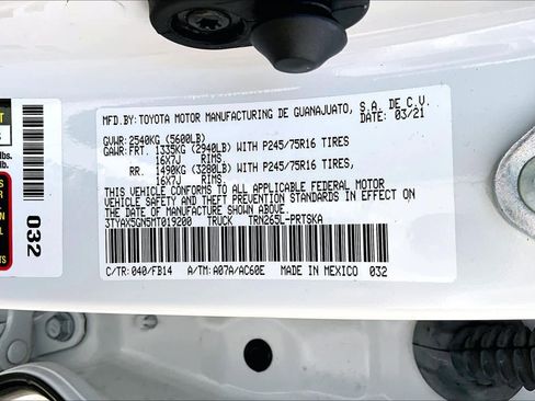 Used 2021 Toyota Tacoma SR w/ SR Convenience Package RWD image 37