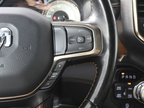 Used 2022 RAM 1500 Limited w/ Body-Colour Bumper Group AWD/4WD image 37