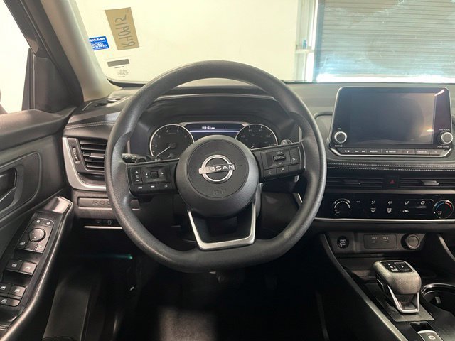Used 2024 Nissan Rogue S FWD image 22