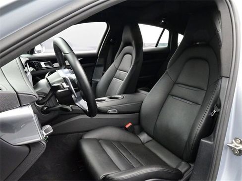 Used 2019 Porsche Panamera 4 image 5