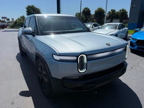 Used 2026 Rivian R1T Premium AWD/4WD image 3