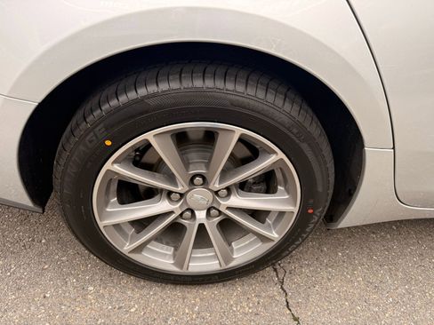 Used 2019 Cadillac CTS Luxury image 7