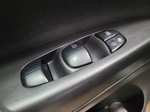 Used 2019 Nissan Sentra SV w/ Special Edition Package FWD image 27