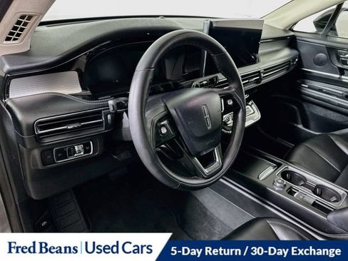 Certified 2024 Lincoln Corsair AWD image 13