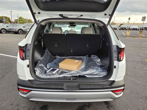 New 2026 Hyundai Tucson SEL image 17