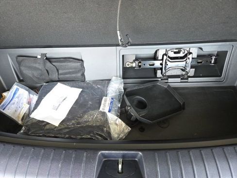 Used 2021 Hyundai Palisade Limited w/ Winter Package image 50