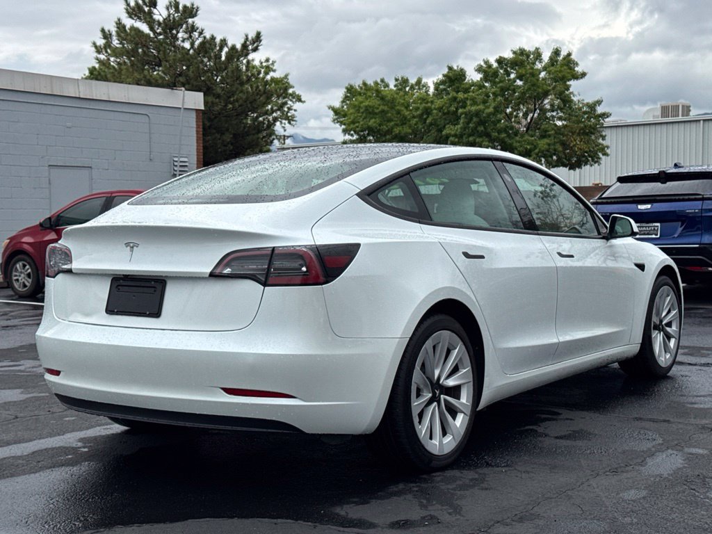 Used 2023 Tesla Model 3 Standard Range RWD image 8