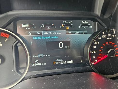 Used 2020 Ford F150 Raptor w/ Equipment Group 802A Luxury AWD/4WD image 11