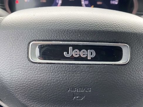 Used 2023 Jeep Grand Cherokee L Limited w/ Black Appearance Package RWD image 61