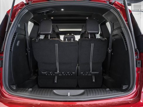 New 2026 Chrysler Pacifica Select image 8