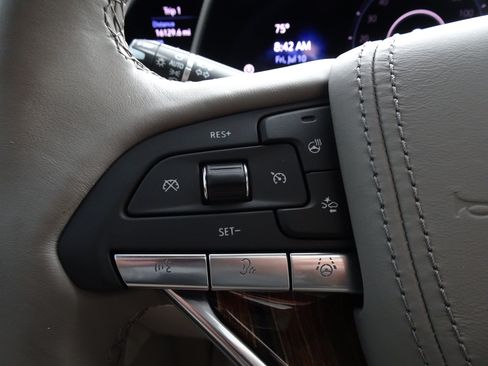 Used 2024 Cadillac Escalade Sport Platinum w/ LPO, ONYX Package AWD/4WD image 34