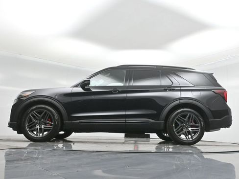 New 2025 Ford Explorer ST w/ Sun And Sound Package image 7