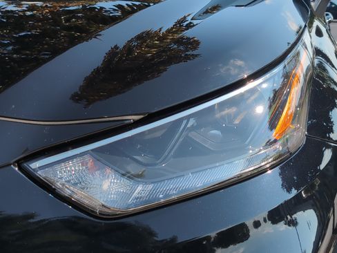Certified 2026 Toyota Highlander XLE AWD/4WD image 6