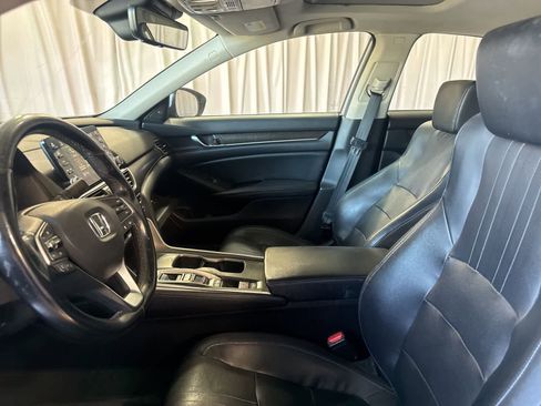 Used 2018 Honda Accord EX-L image 19