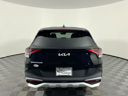 Certified 2025 Kia Sportage EX FWD image 4