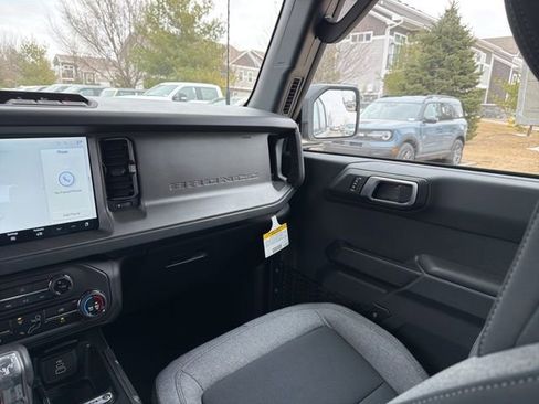 New 2026 Ford Bronco 4-Door image 17