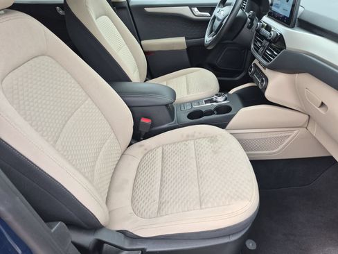 Used 2020 Ford Escape SE FWD image 20