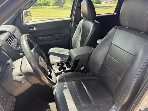 Used 2012 Ford Escape Limited AWD/4WD image 10