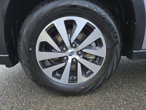 Used 2025 Subaru Outback 2.5i image 10