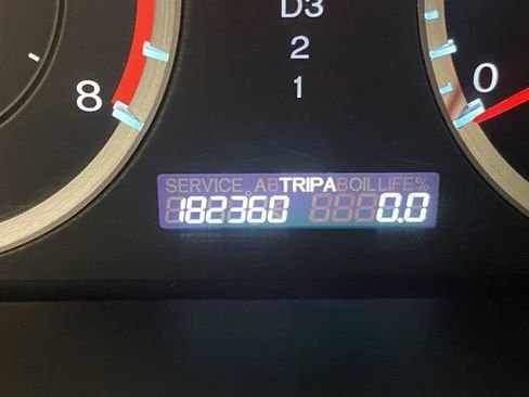 Used 2010 Honda Accord EX-L image 24