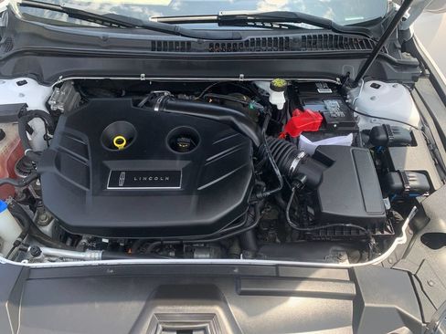 Used 2019 Lincoln MKZ Premiere FWD image 26