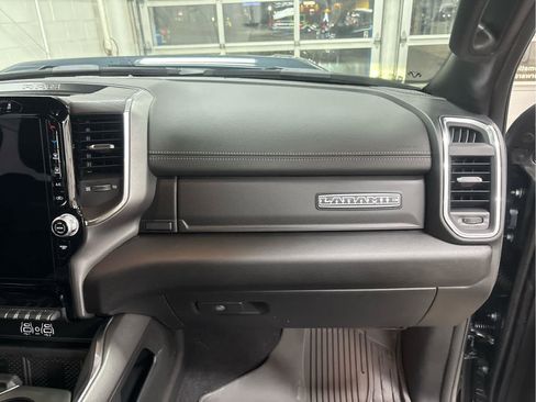 New 2026 RAM 2500 Laramie w/ Sport Appearance Package AWD/4WD image 25