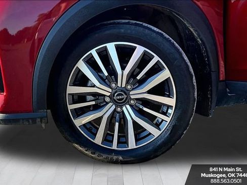 Used 2023 Nissan Kicks SR w/ SR Premium Package FWD image 34