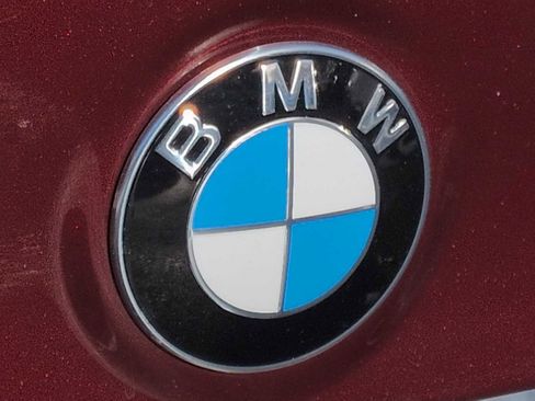 Used 2023 BMW X3 xDrive30i w/ Premium Package image 12